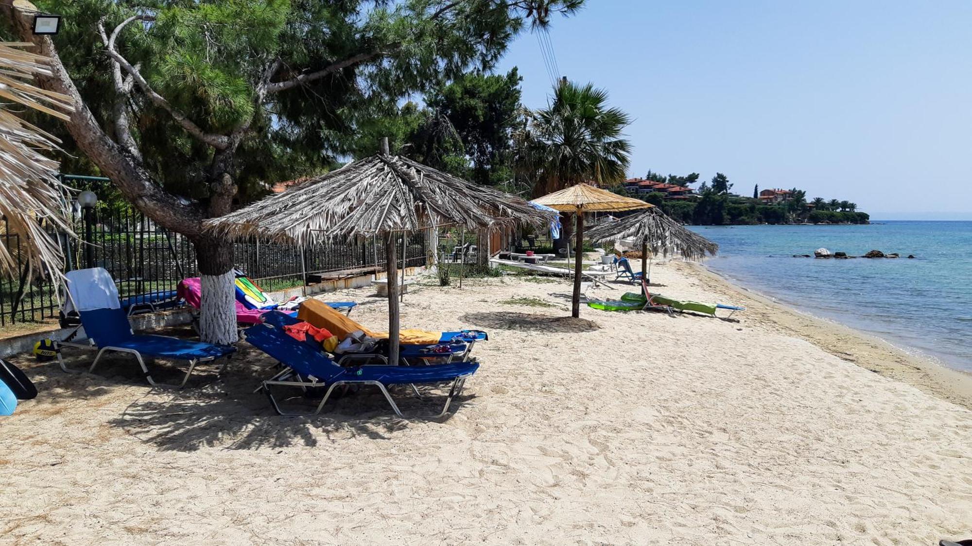 Sapfo Beach Studios Nikiti  Esterno foto